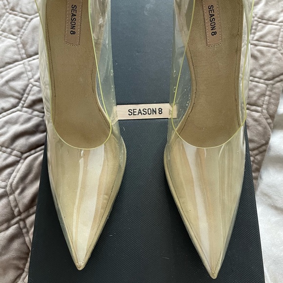 YEEZY authentic Transparent Stiletto Pumps - Picture 7 of 8